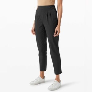 Lululemon Your True Trouser Pant 7/8, Size 6, Color Black